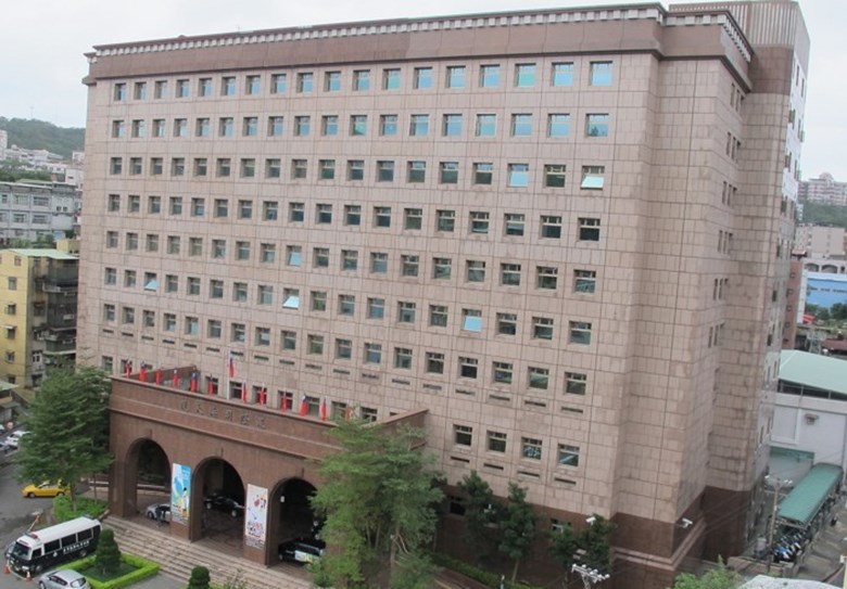 基檢大樓